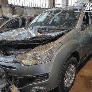 Avtodeli za Citroën C-Crosser Exclusive HDi 160 FAP
