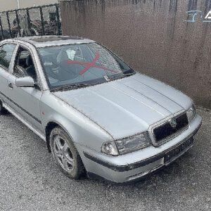 Avtodeli za Škoda Octavia
