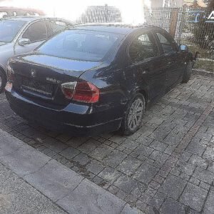 Avtodeli za BMW serija 3: 320d
