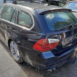 Avtodeli za BMW serija 3 Touring: 330dT