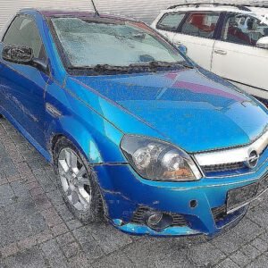Avtodeli za Opel Tigra