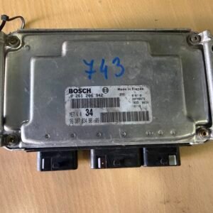 Računalnik motorja (ECU) Bosch ME7.4.4 – 0261206942 / 9638783480