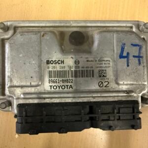 Računalnik motorja (ECU) Bosch ME7.9.52 – 0261208702 / 89661-0H020